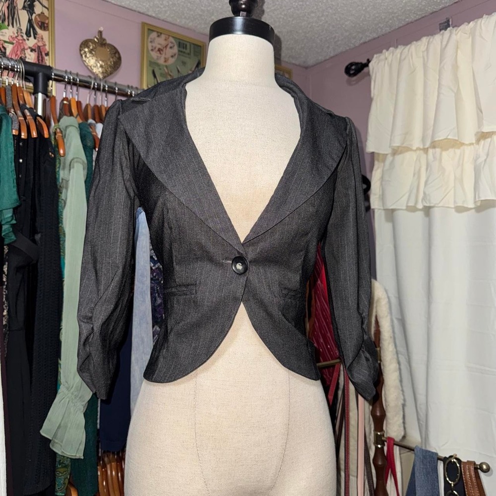 Y2K Cropped Pinstripe Blazer Jacket